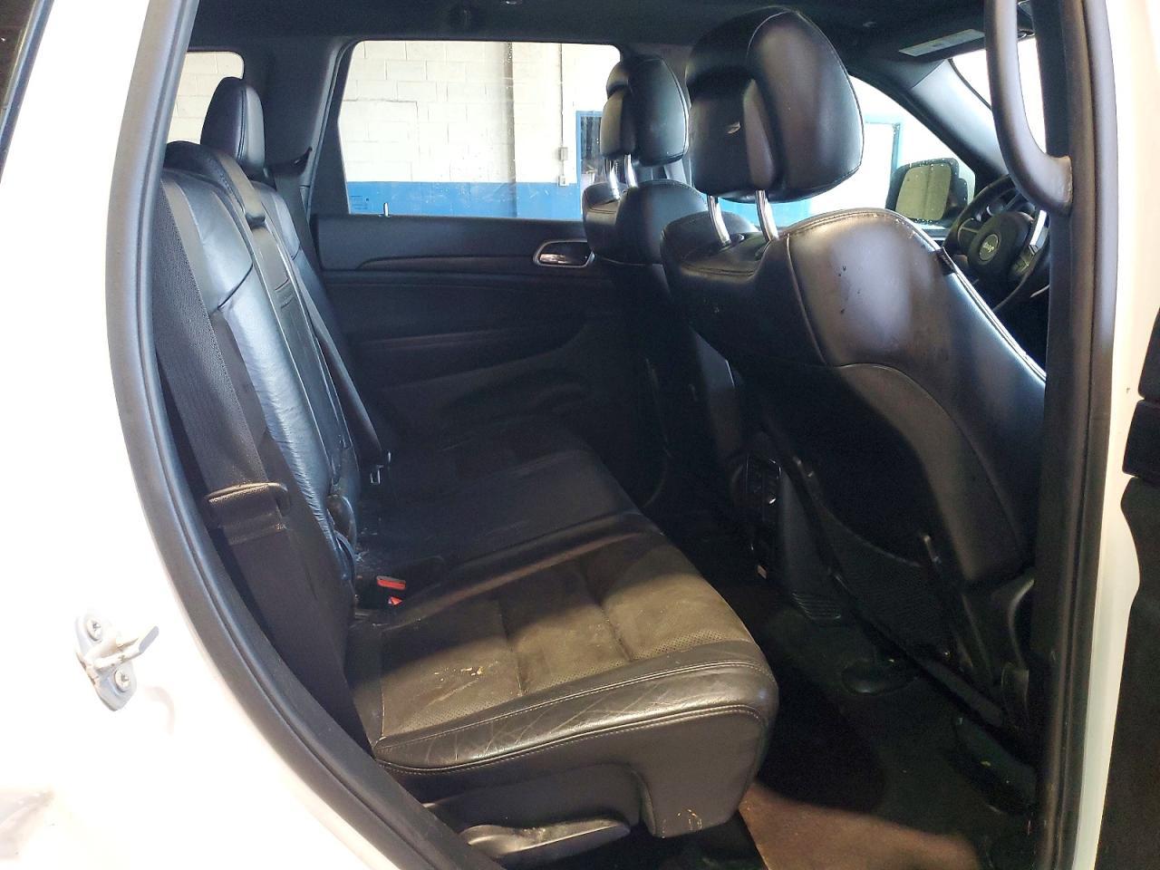 2019 Jeep Grand Cherokee Laredo - zdjęcie 11