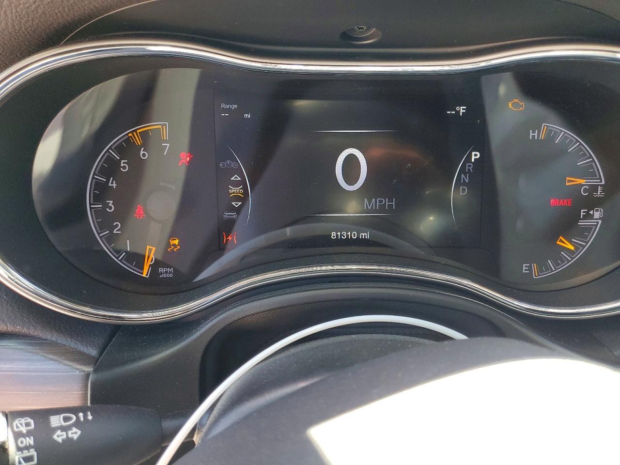 2019 Jeep Grand Cherokee Limited - zdjęcie 9