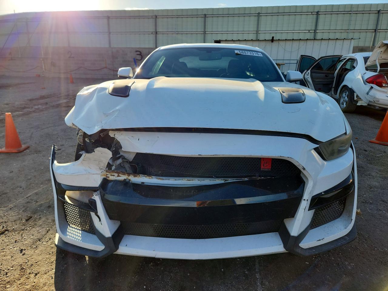 2017 Ford Mustang Gt - zdjęcie 5