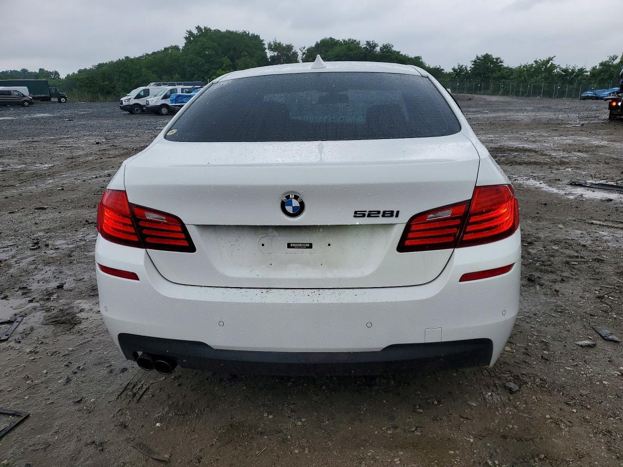 2016 BMW Seria 5 528i - zdjęcie 6