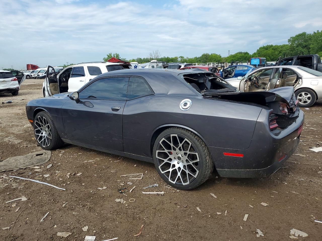 2016 Dodge Challenger - zdjęcie 2