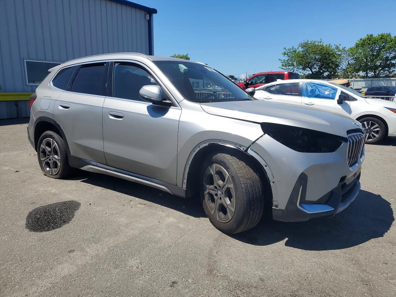 2026 BMW X1 xDrive28I - zdjęcie 4