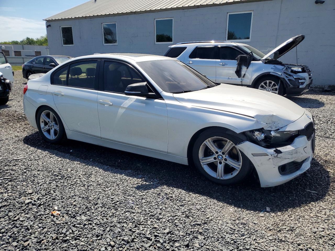 2015 BMW 328 Xi - zdjęcie 4