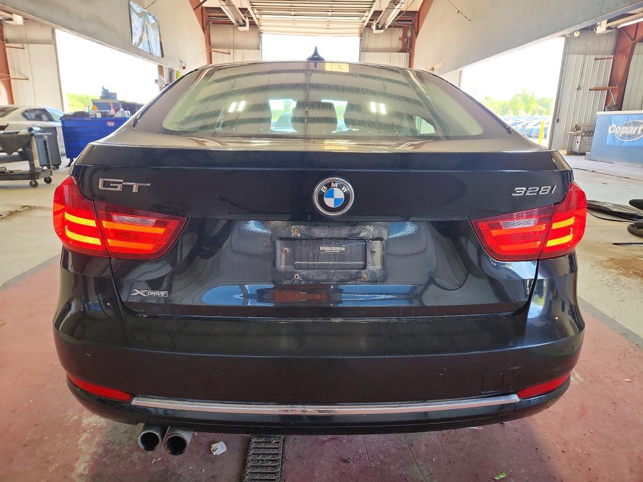 2015 BMW 328 Xigt - zdjęcie 6
