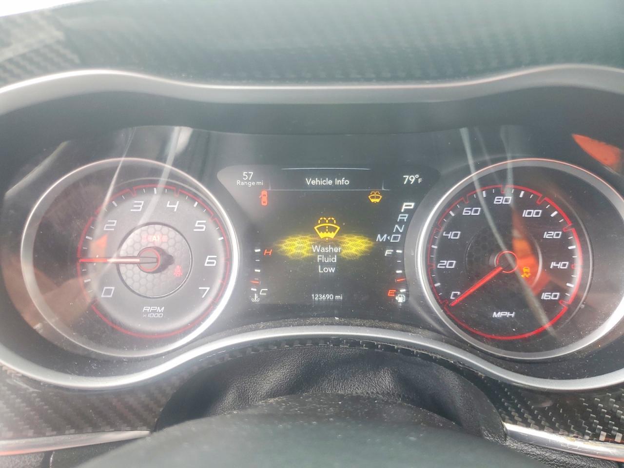 2016 Dodge Charger R/T - zdjęcie 9