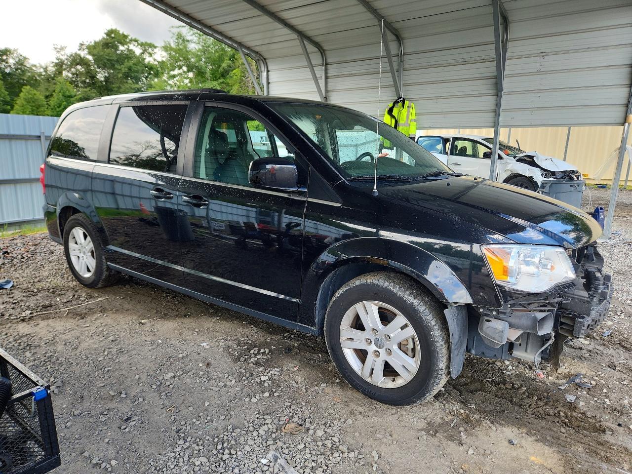 2019 Dodge Grand Caravan Sxt - zdjęcie 4