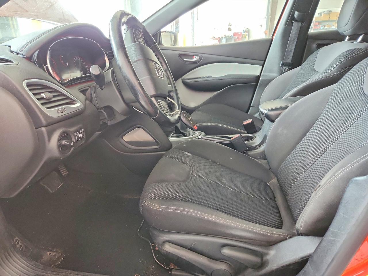 2015 Dodge Dart Sxt - zdjęcie 7