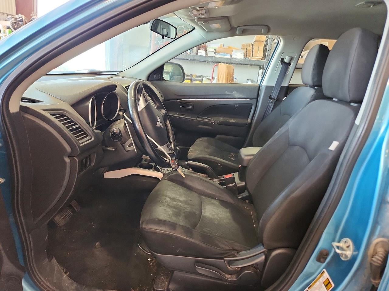 2013 Mitsubishi Outlander Sport Es - zdjęcie 7
