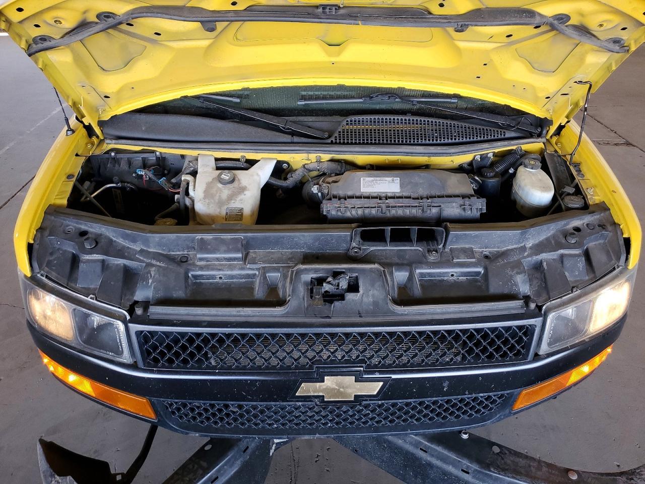 2021 Chevrolet Express G2500 - zdjęcie 12
