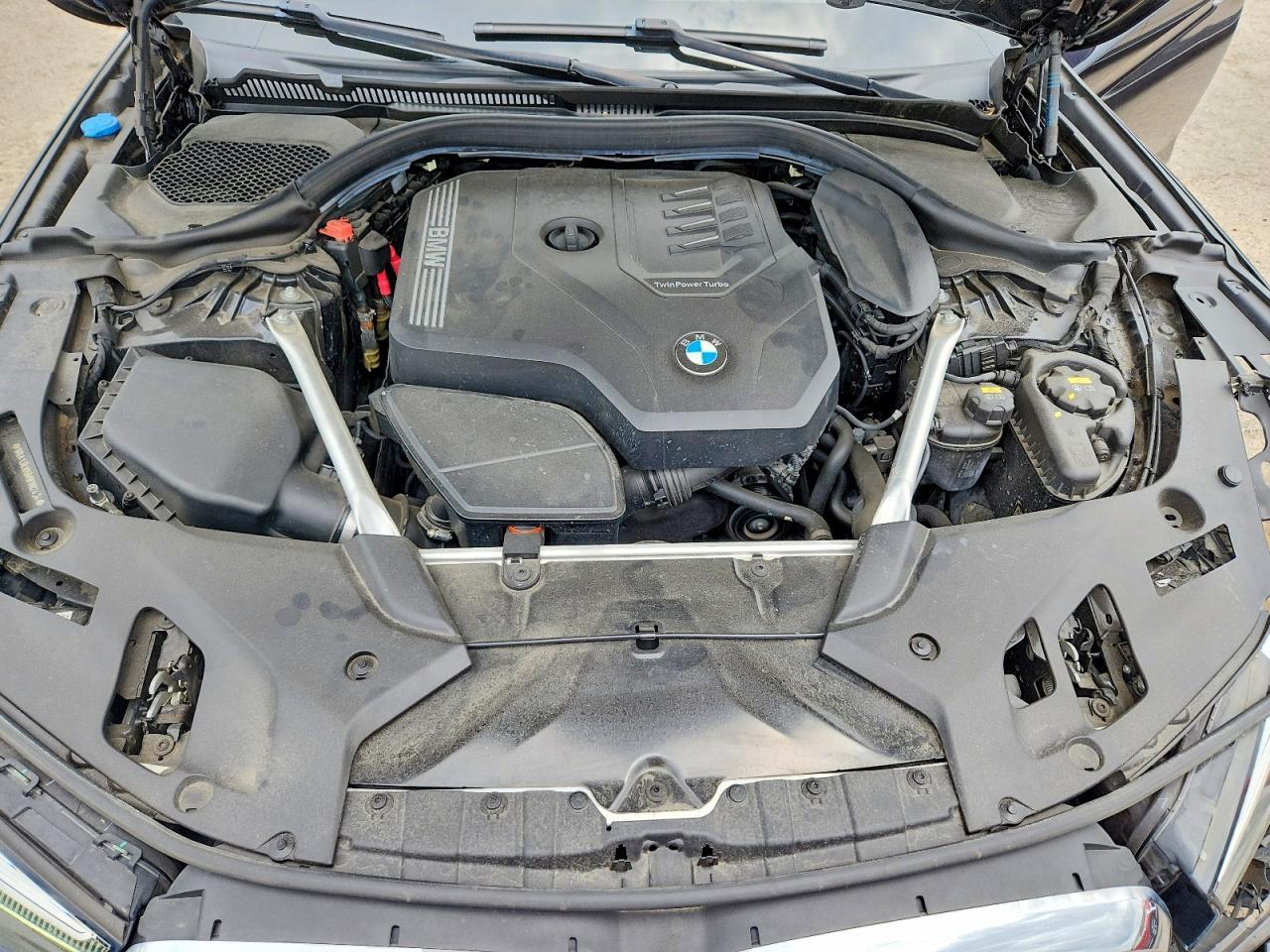 2021 BMW Seria 5 530i - zdjęcie 11