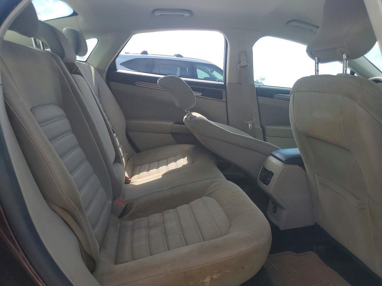 2017 Ford Fusion Se - zdjęcie 10