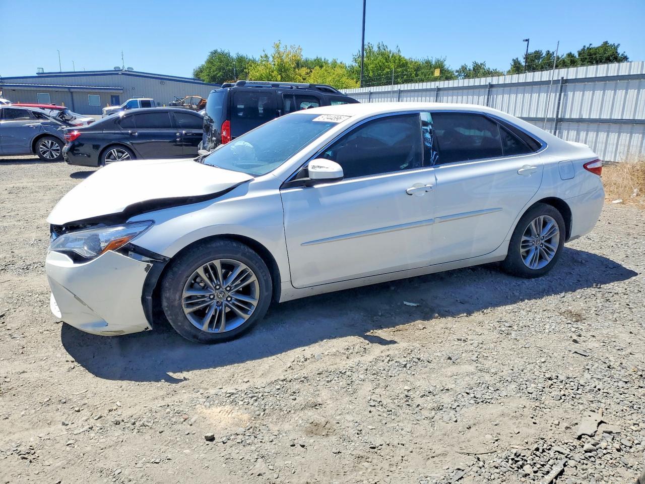 2017 Toyota Camry Se - zdjęcie główne