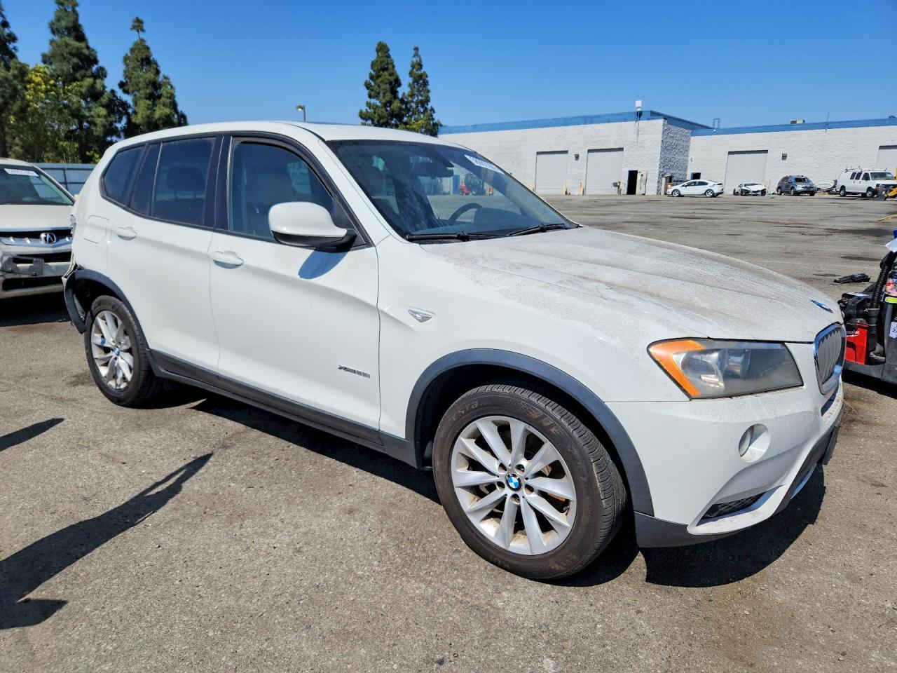 2014 BMW X3 xDrive28I - zdjęcie 4
