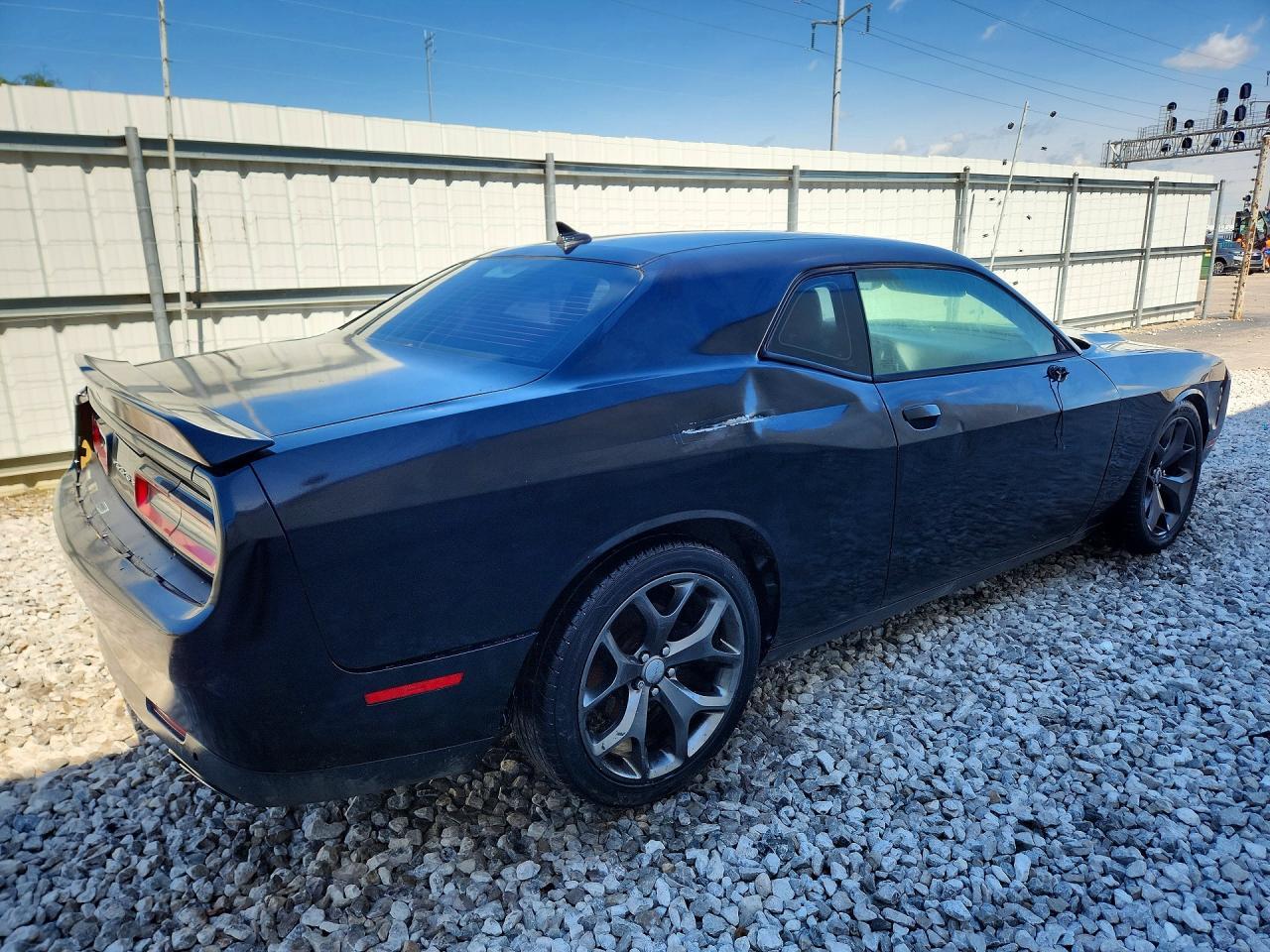 2015 Dodge Challenger Sxt Plus - zdjęcie 3