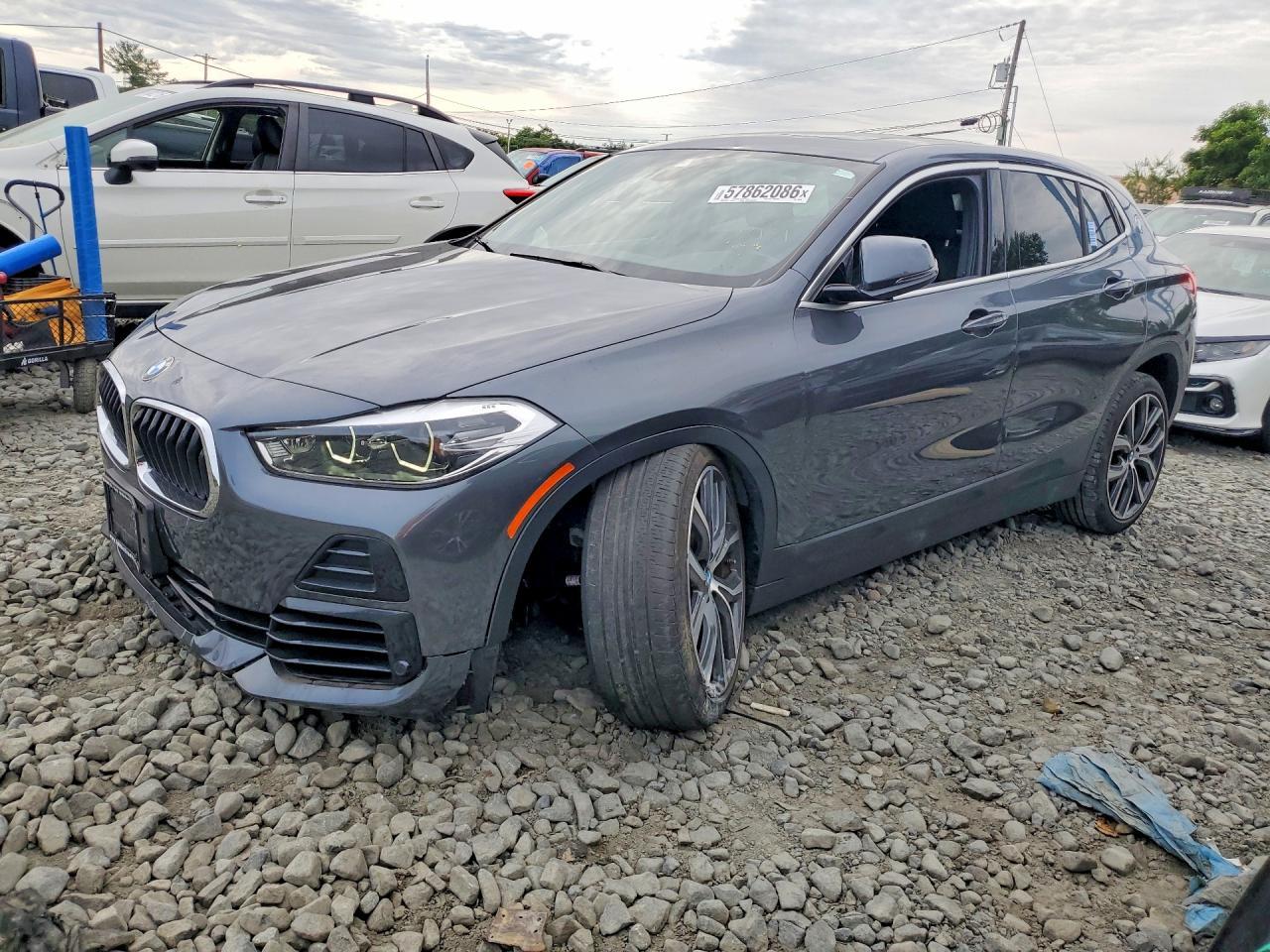 2022 BMW X2 xDrive28I - zdjęcie główne
