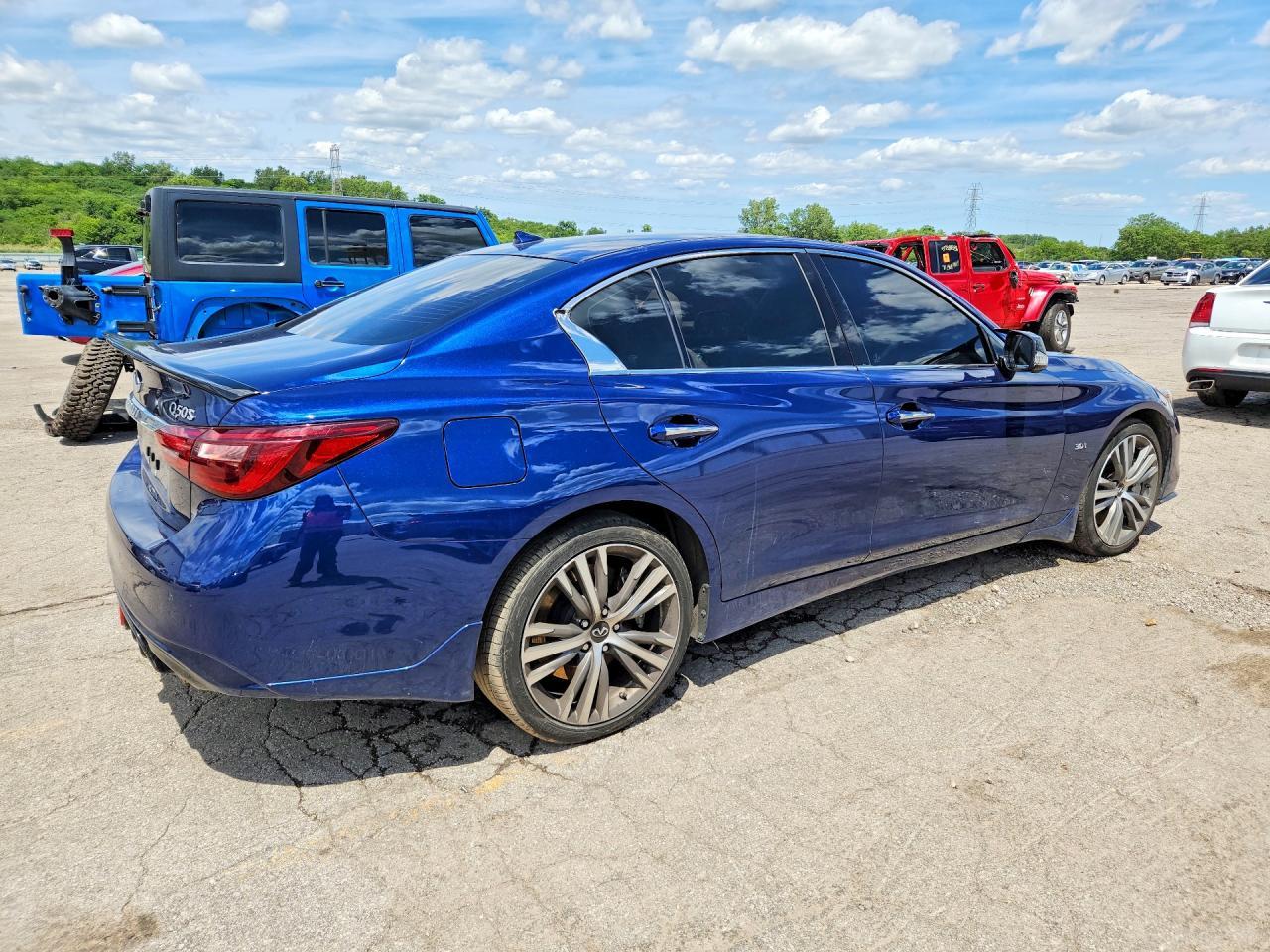 2020 Infiniti Q50 3.0T Sport - zdjęcie 3