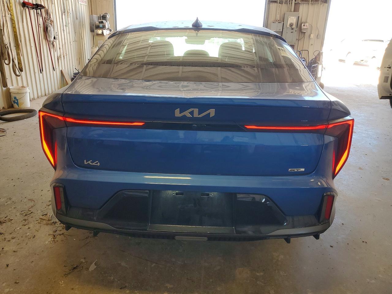 2025 Kia K4 Gt Line - zdjęcie 6