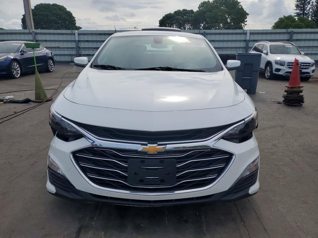 2022 Chevrolet Malibu Lt - zdjęcie 5