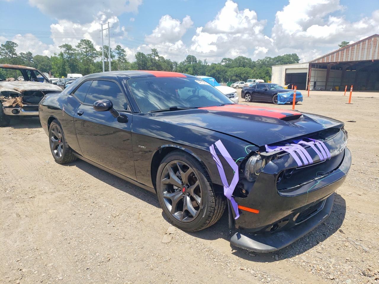 2019 Dodge Challenger R - zdjęcie 4