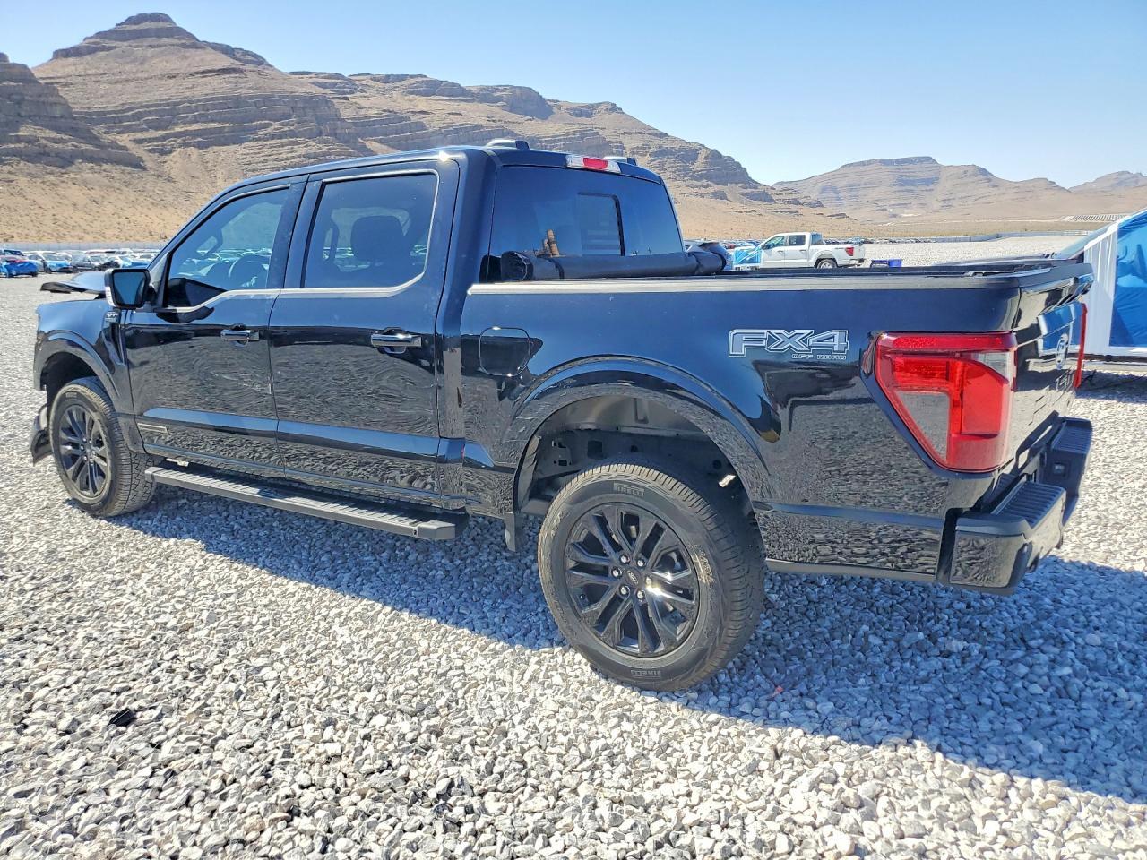 2025 Ford F150 Xlt - zdjęcie 2