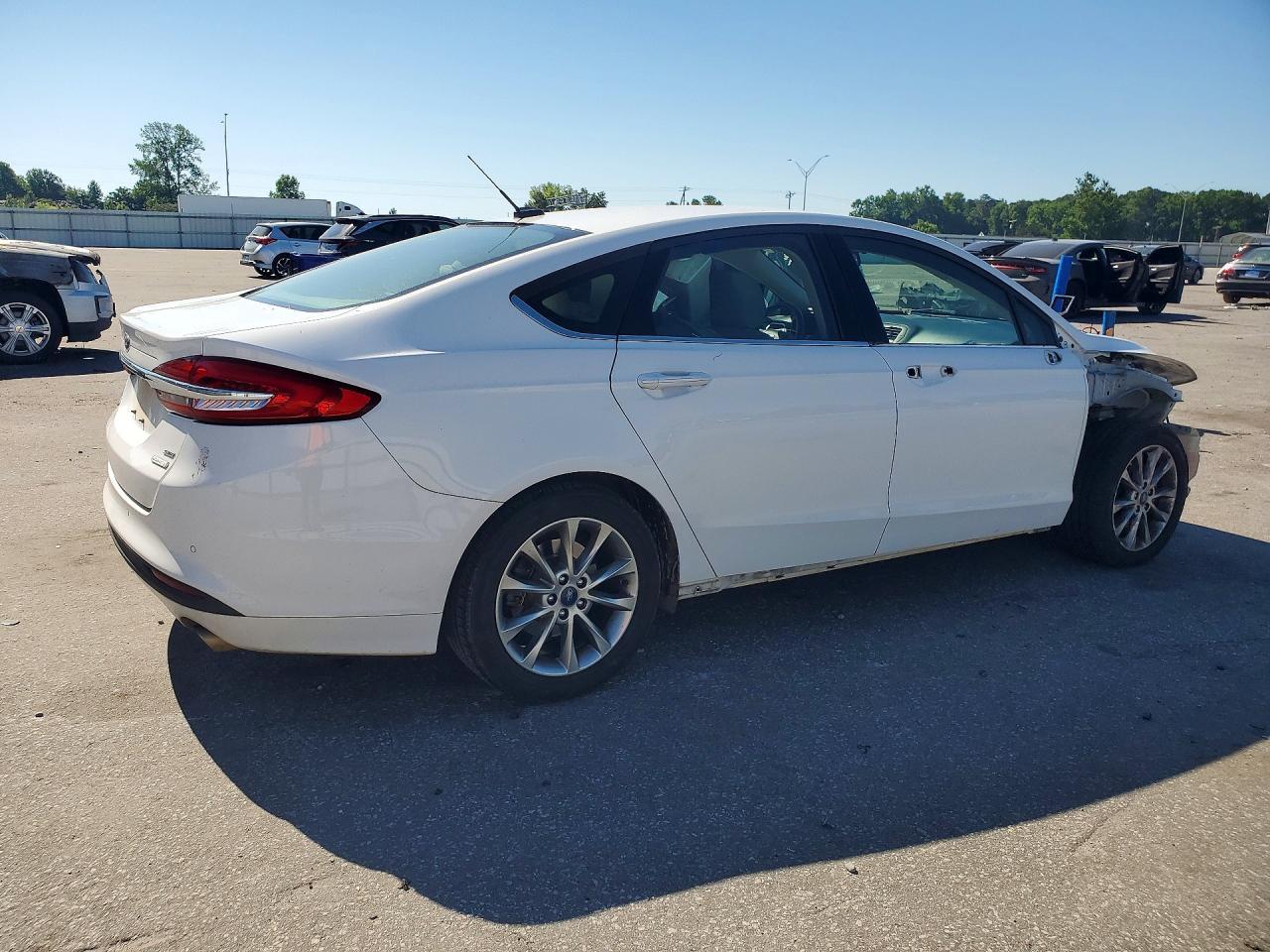 2017 Ford Fusion Se - zdjęcie 3