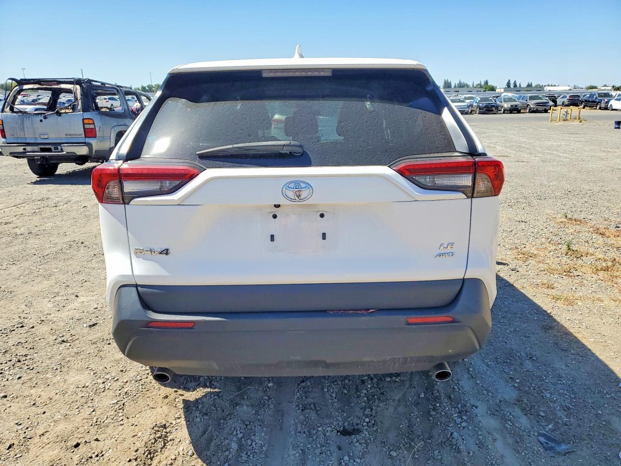 2024 Toyota Rav4 Le - zdjęcie 6