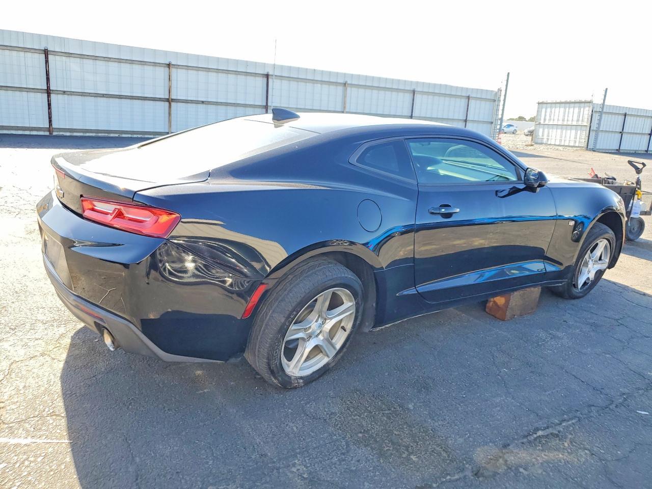 2016 Chevrolet Camaro Lt - zdjęcie 3