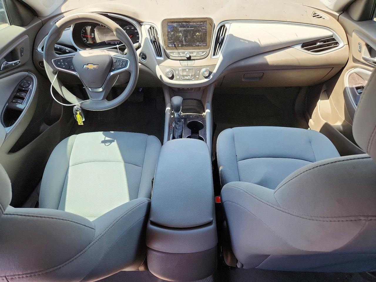 2024 Chevrolet Malibu Ls - zdjęcie 8