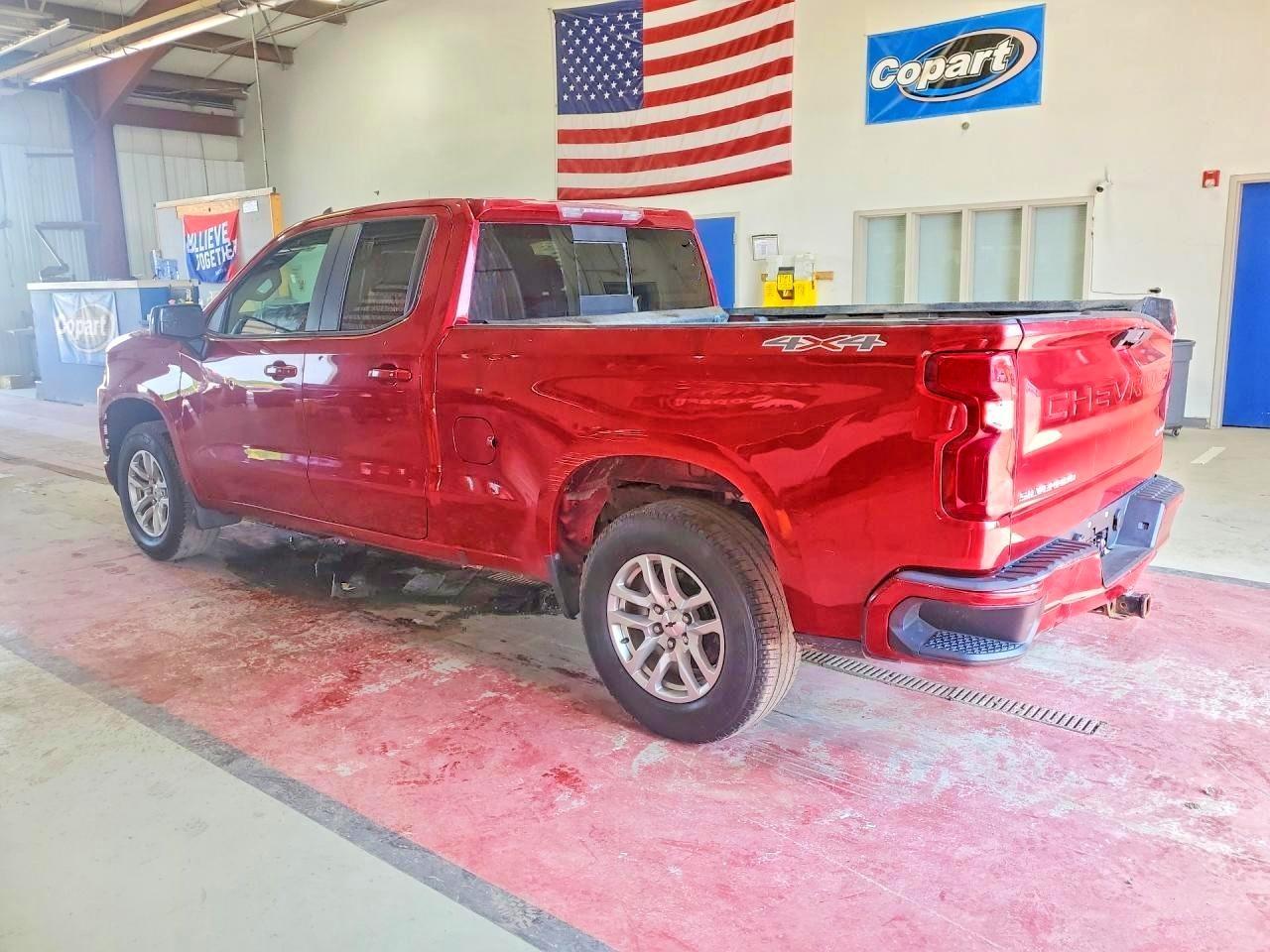 2019 Chevrolet Silverado K1500 Rst - zdjęcie 2