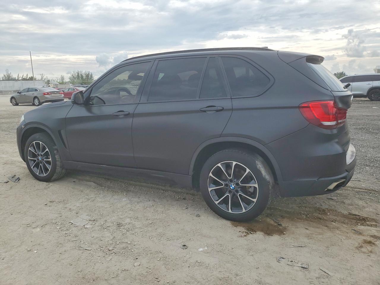 2018 BMW X5 xDrive35I - zdjęcie 2