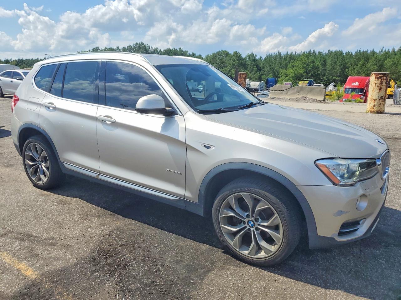 2017 BMW X3 Sdrive28I - zdjęcie 4