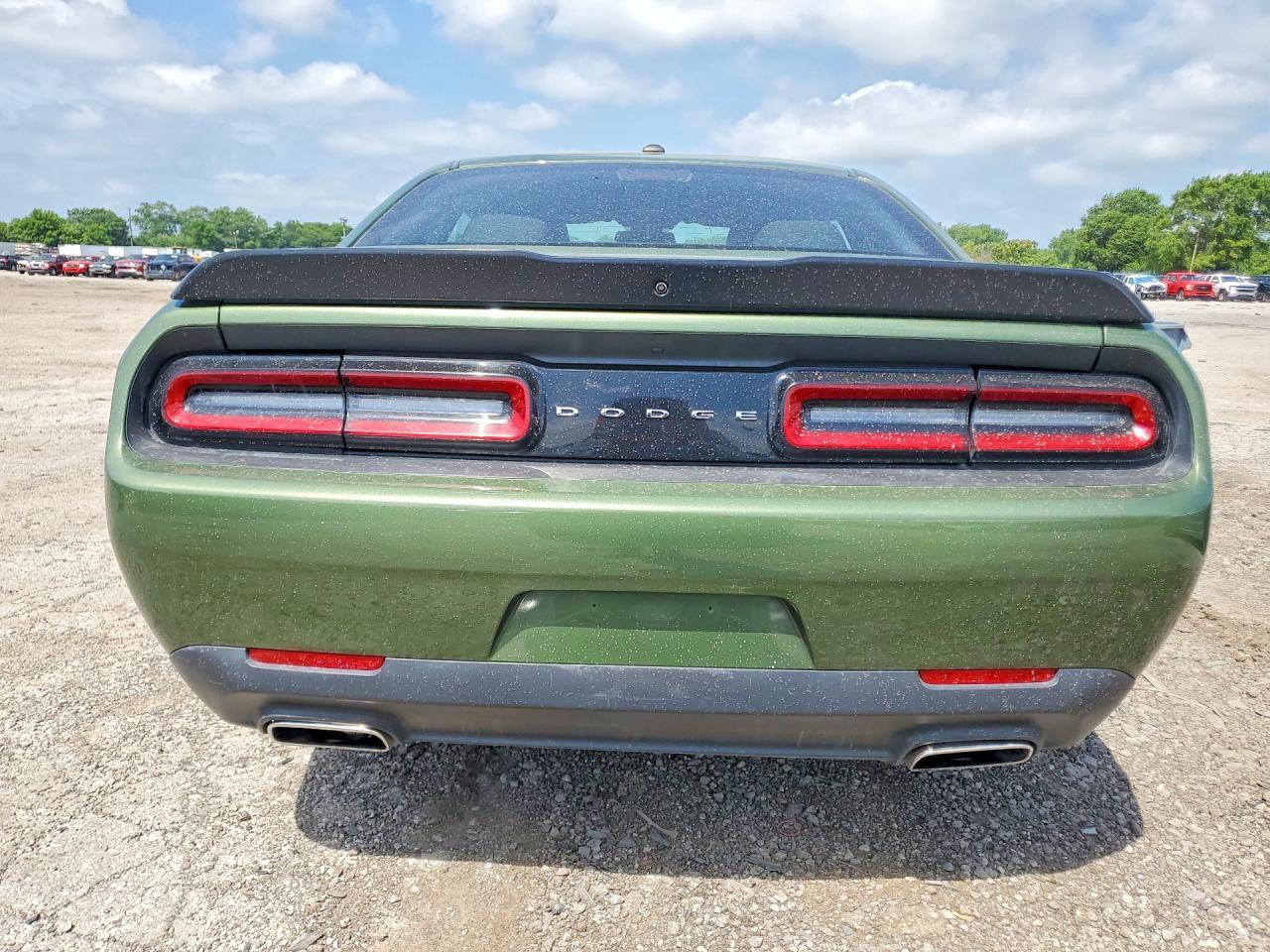 2023 Dodge Challenger Sxt - zdjęcie 6