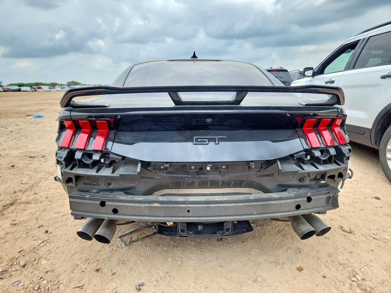 2024 Ford Mustang Gt - zdjęcie 6
