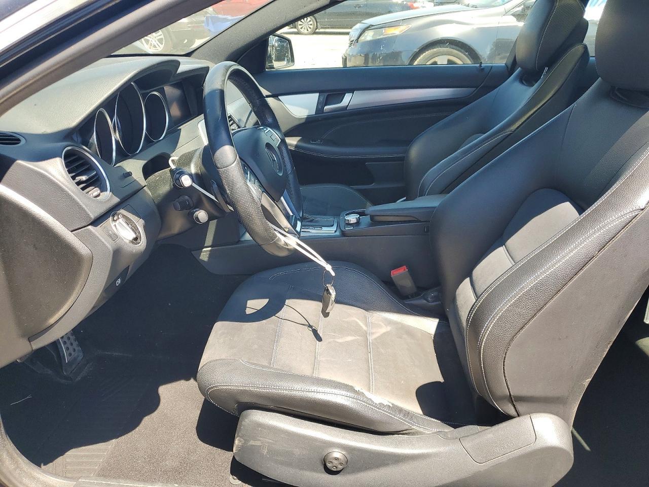 2015 Mercedes-Benz C 250 - zdjęcie 7