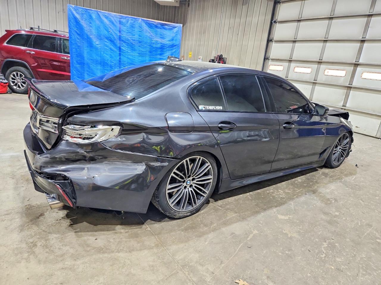 2019 BMW Seria 5 540i - zdjęcie 3