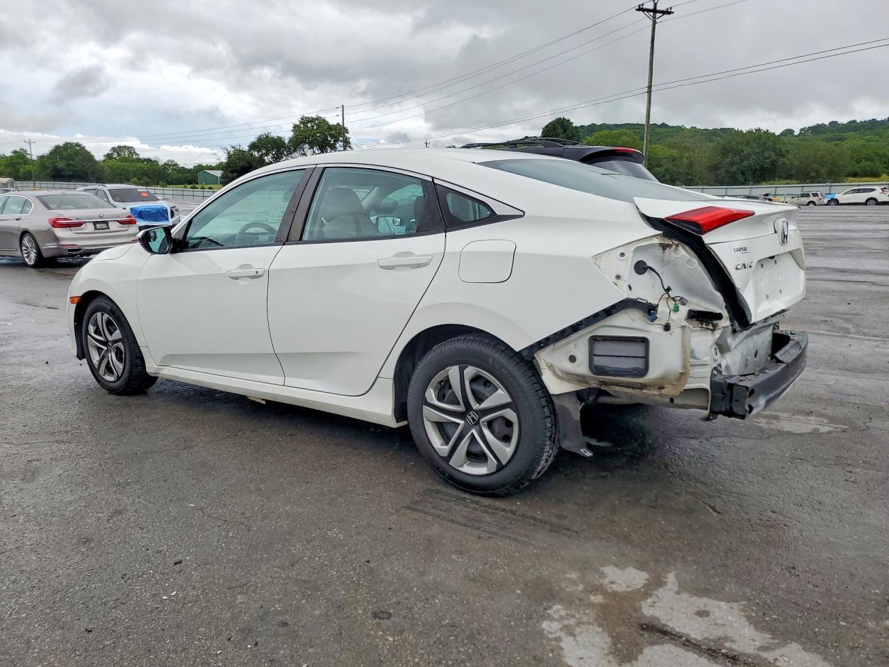 2018 Honda Civic Lx - zdjęcie 2
