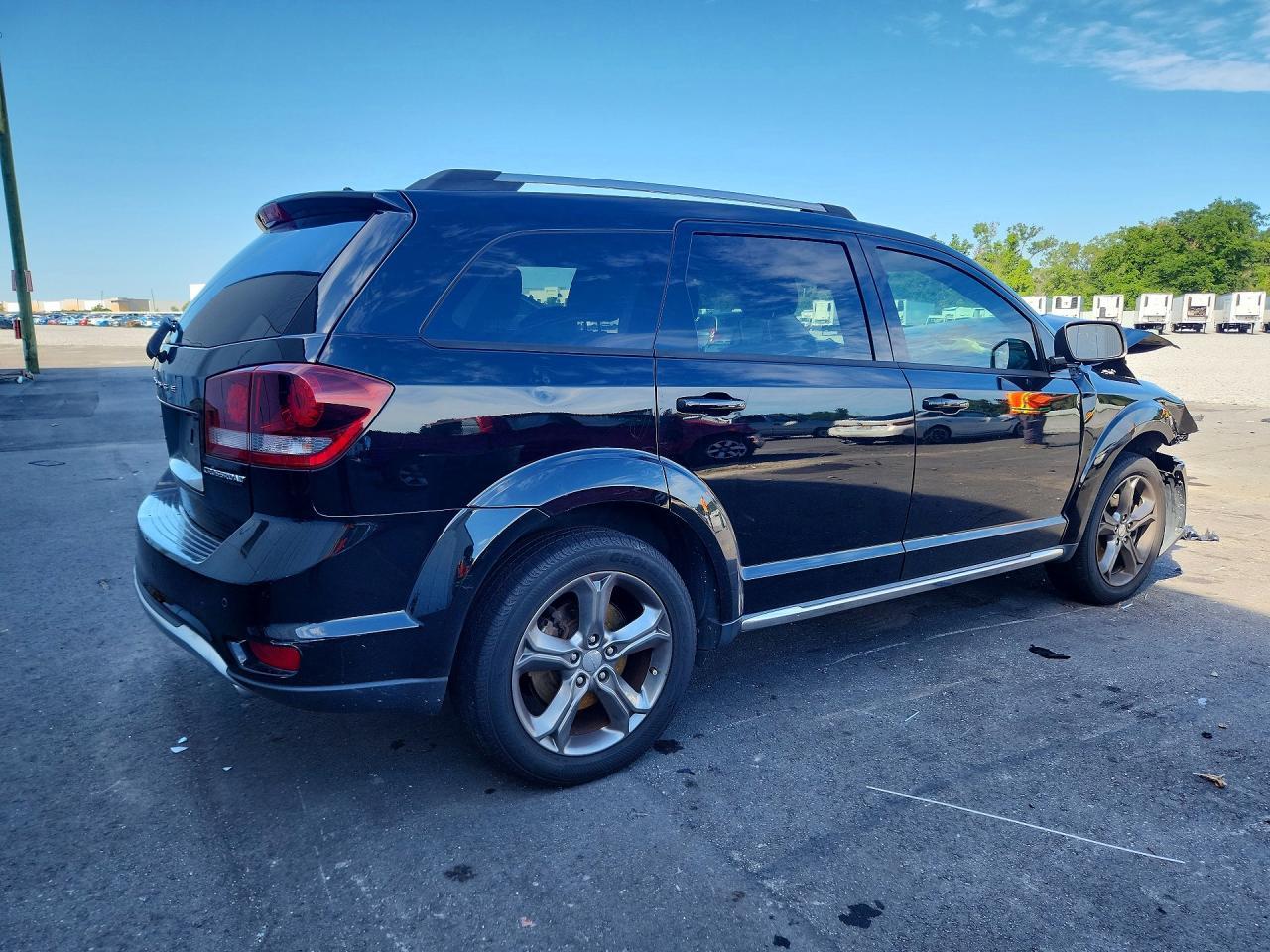 2016 Dodge Journey Crossroad - zdjęcie 3