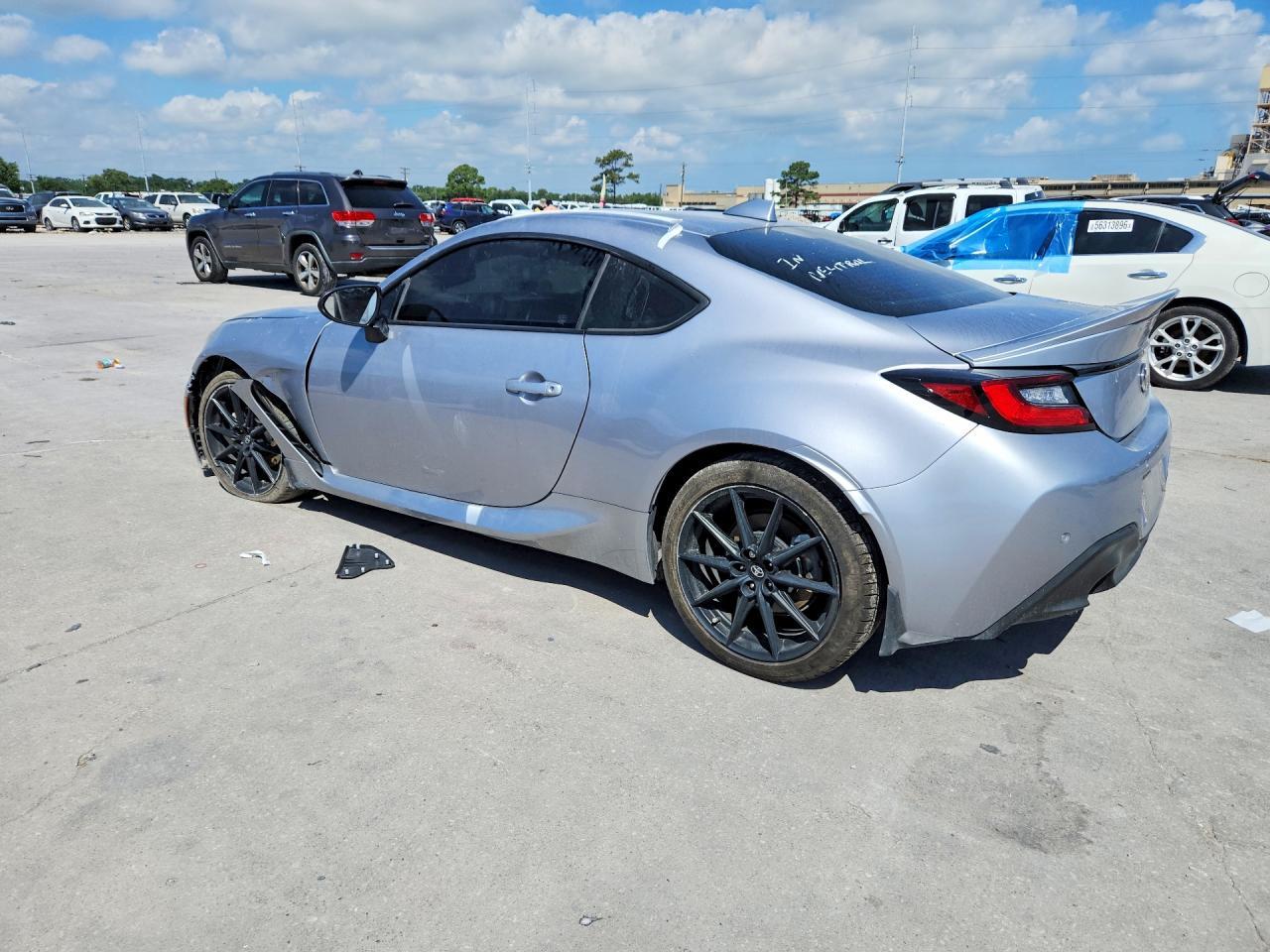 2025 Toyota Gr 86 Premium - zdjęcie 2