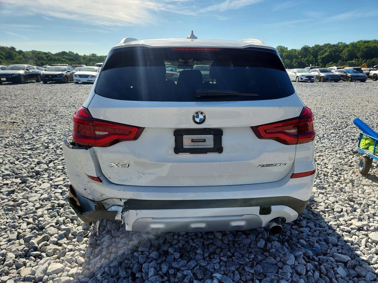 2020 BMW X3 xDrive30E - zdjęcie 6