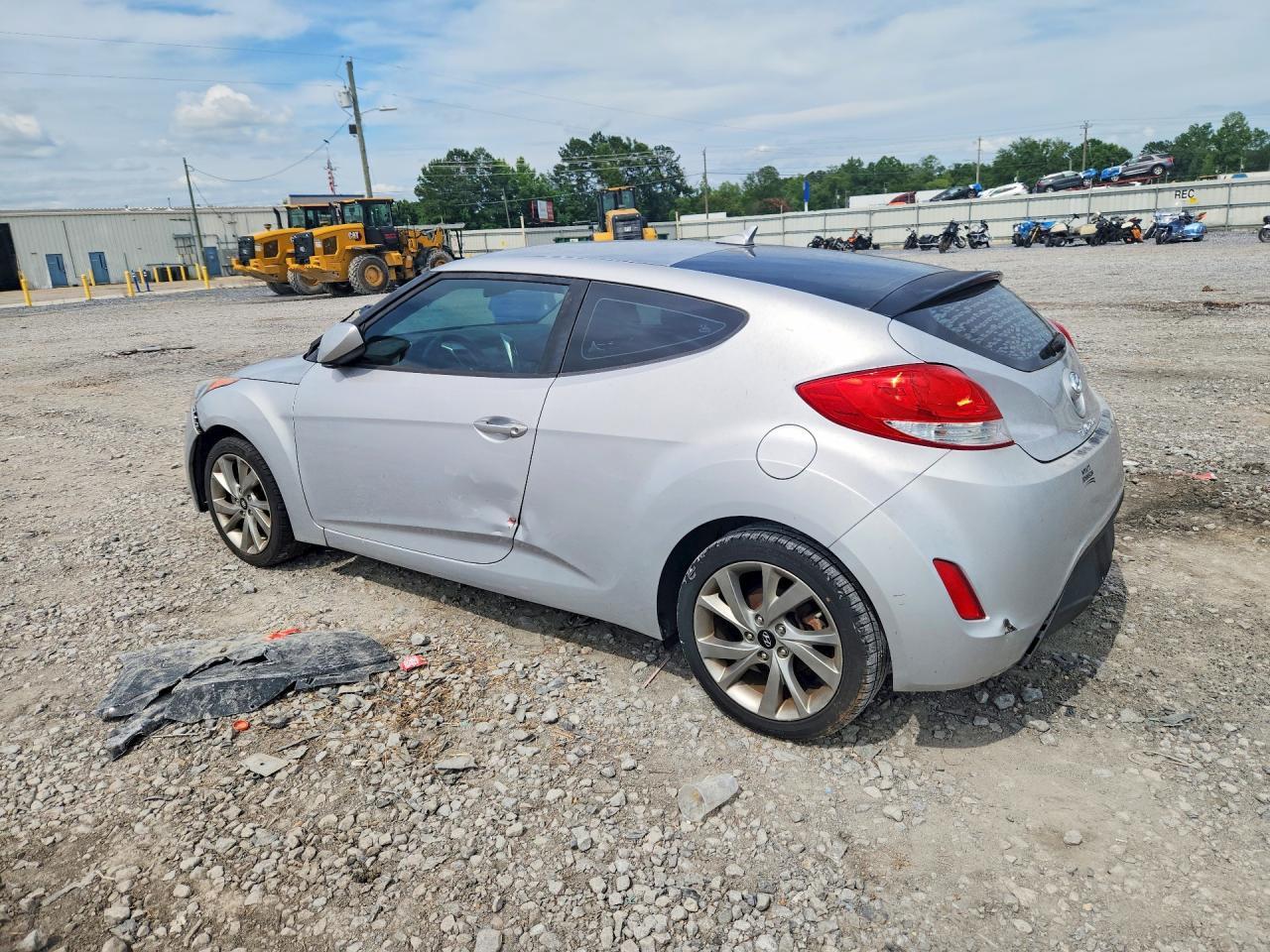 2016 Hyundai Veloster Base - zdjęcie 2