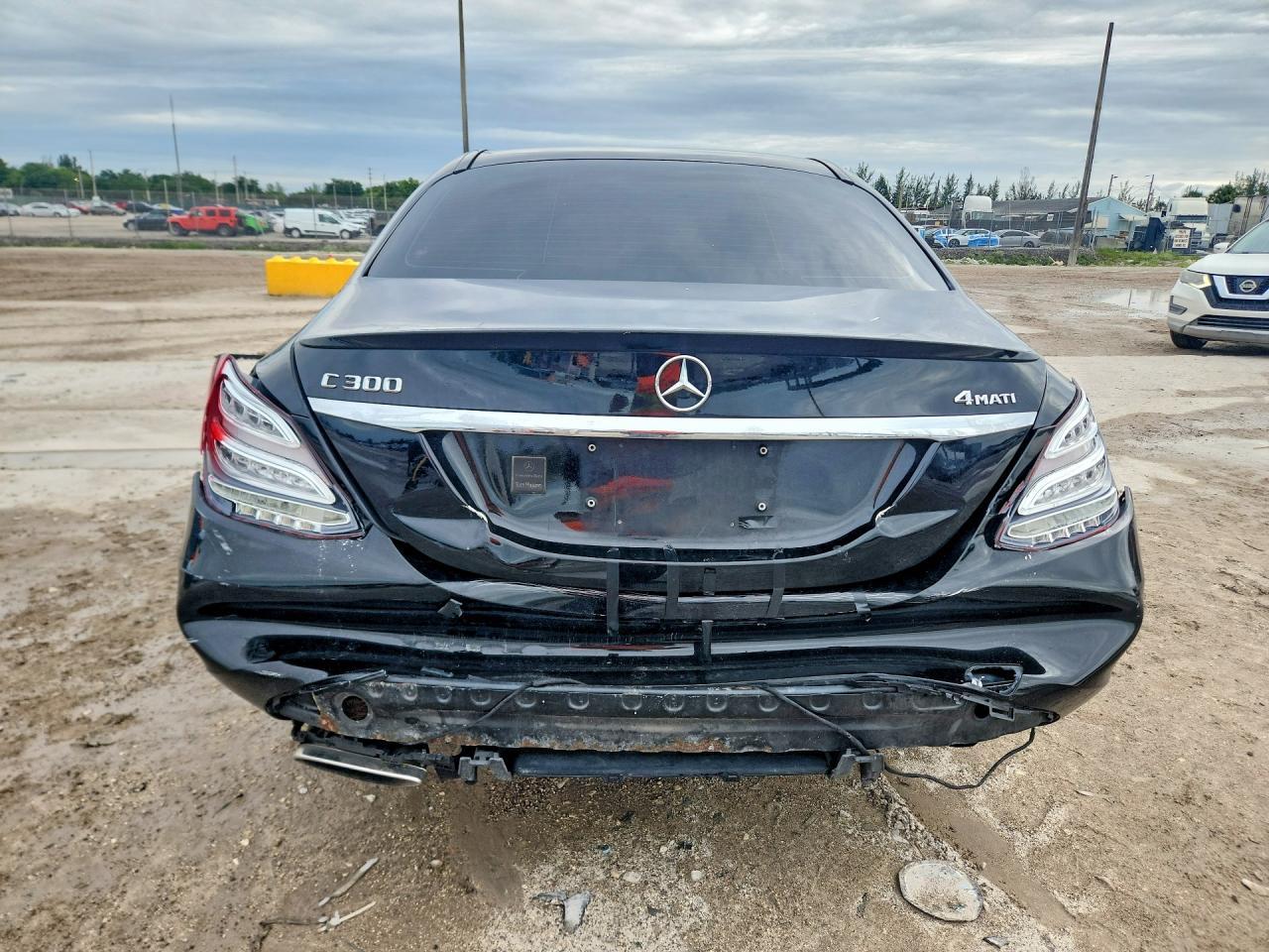 2016 Mercedes-Benz C 300 4Matic - zdjęcie 6