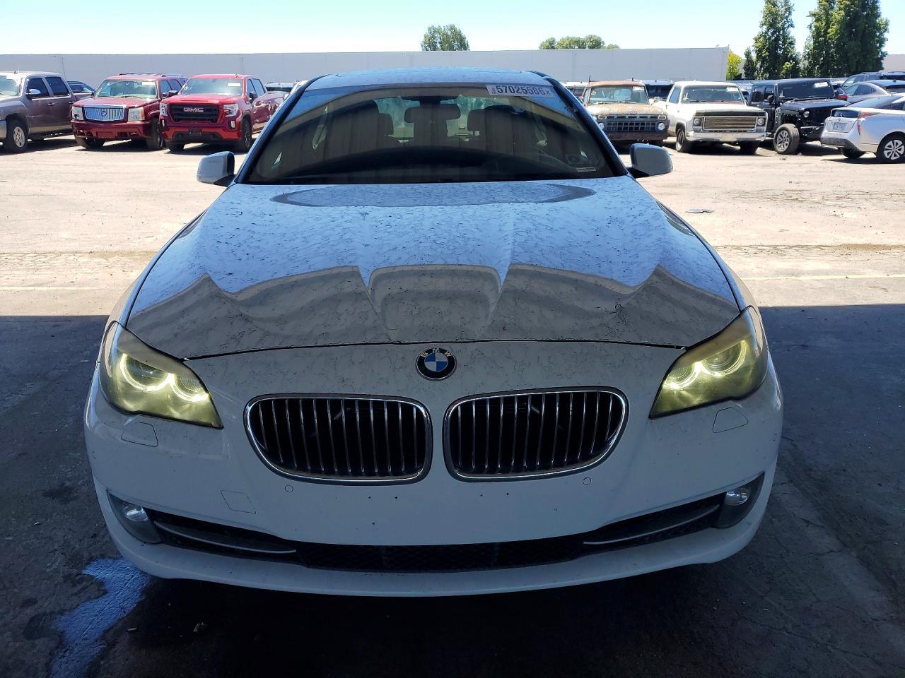 2013 BMW 528 I - zdjęcie 5