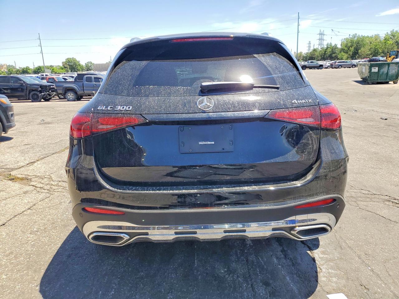 2026 Mercedes-Benz Glc 300 4Matic - zdjęcie 6