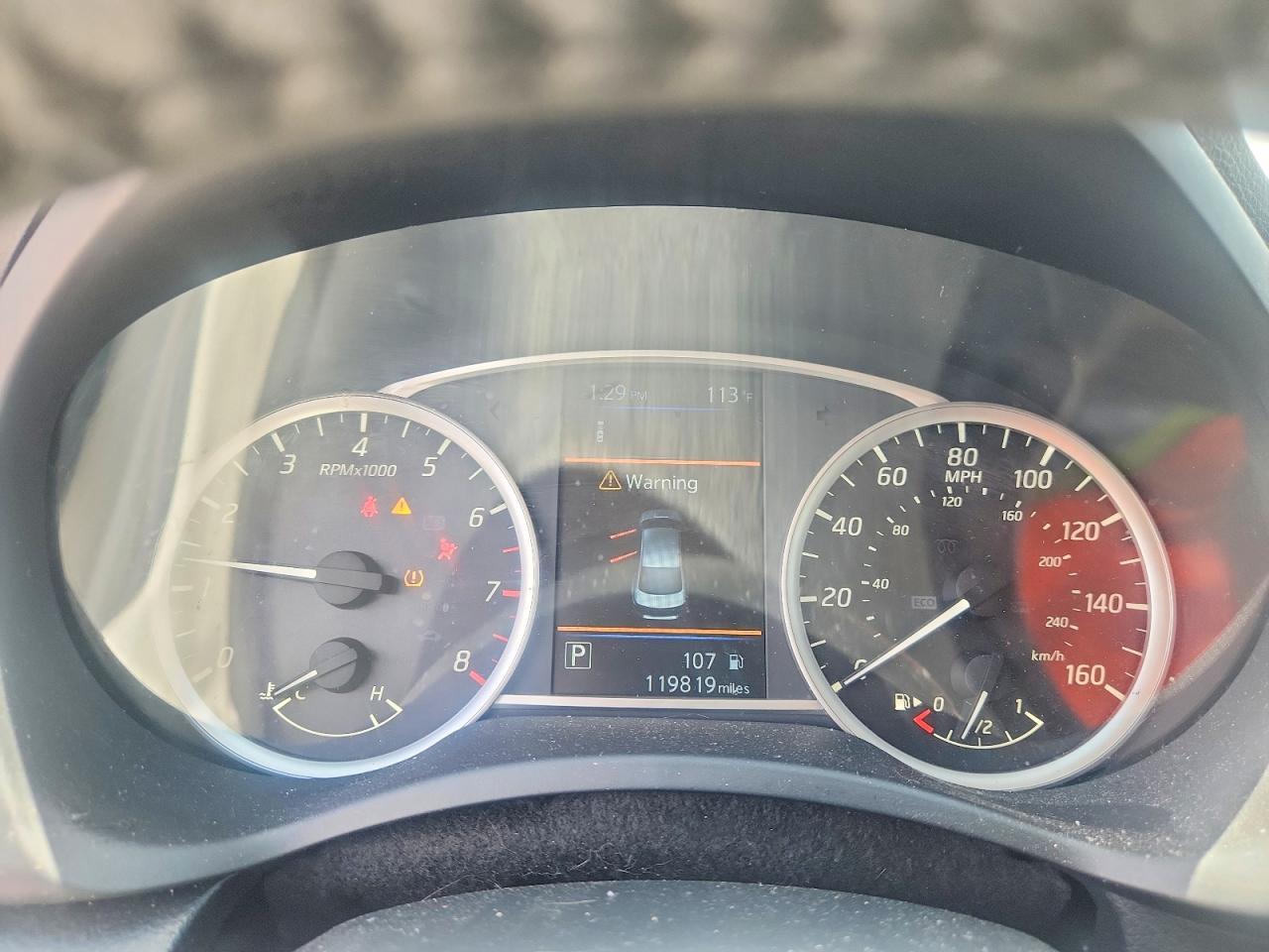 2019 Nissan Sentra Sr - zdjęcie 9