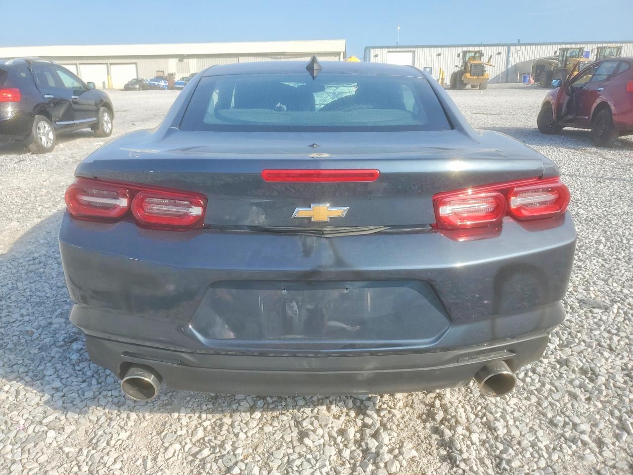 2023 Chevrolet Camaro Ls - zdjęcie 6