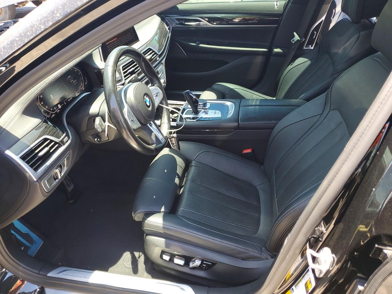 2022 BMW 740 I - zdjęcie 7