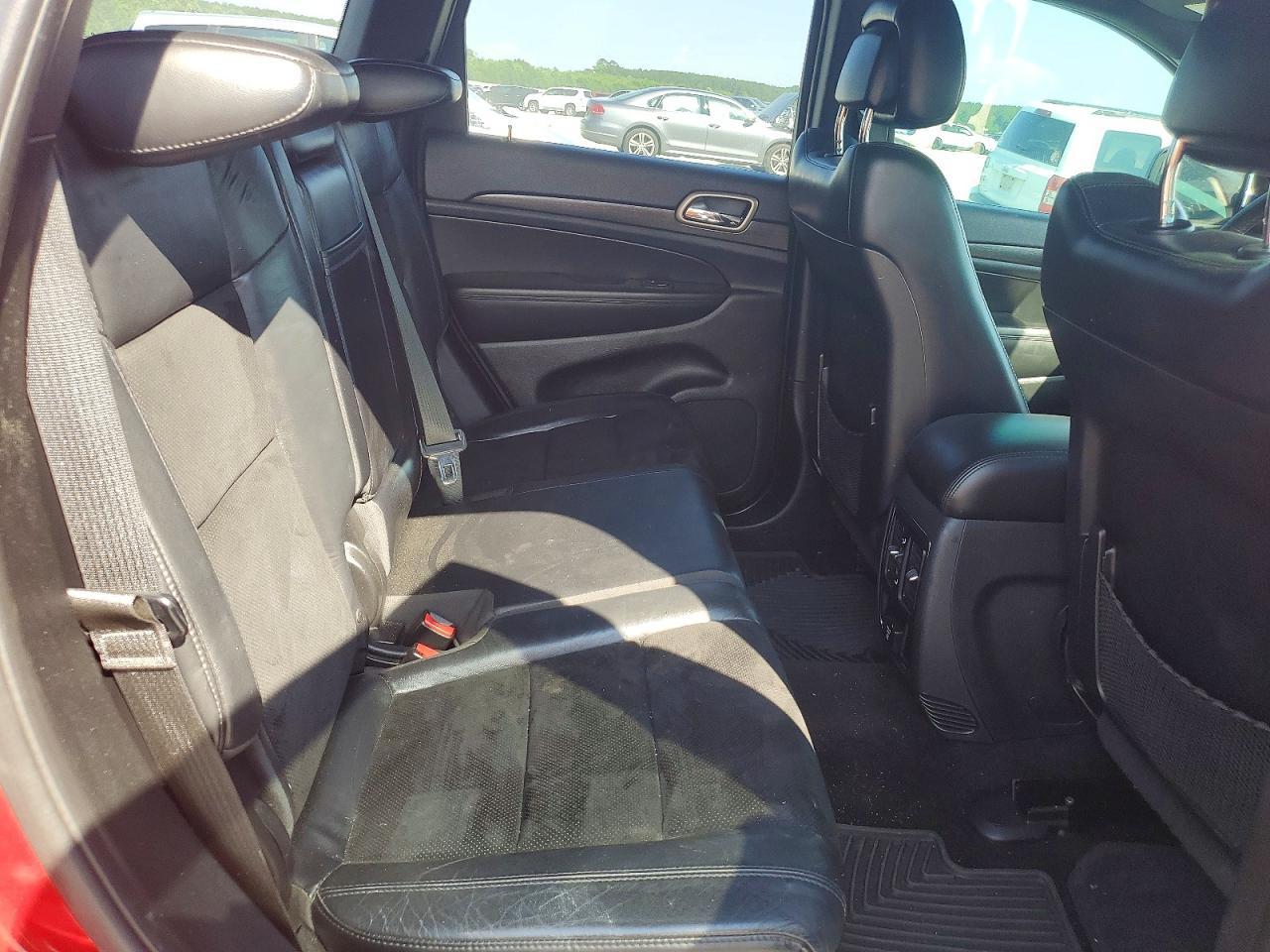 2015 Jeep Grand Cherokee Laredo - zdjęcie 9