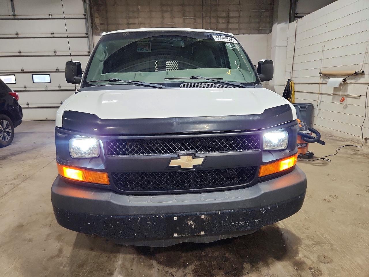 2015 Chevrolet 2500 Exp/C - zdjęcie 5