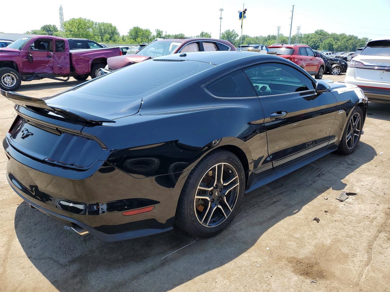 2016 Ford Mustang Gt - zdjęcie 3
