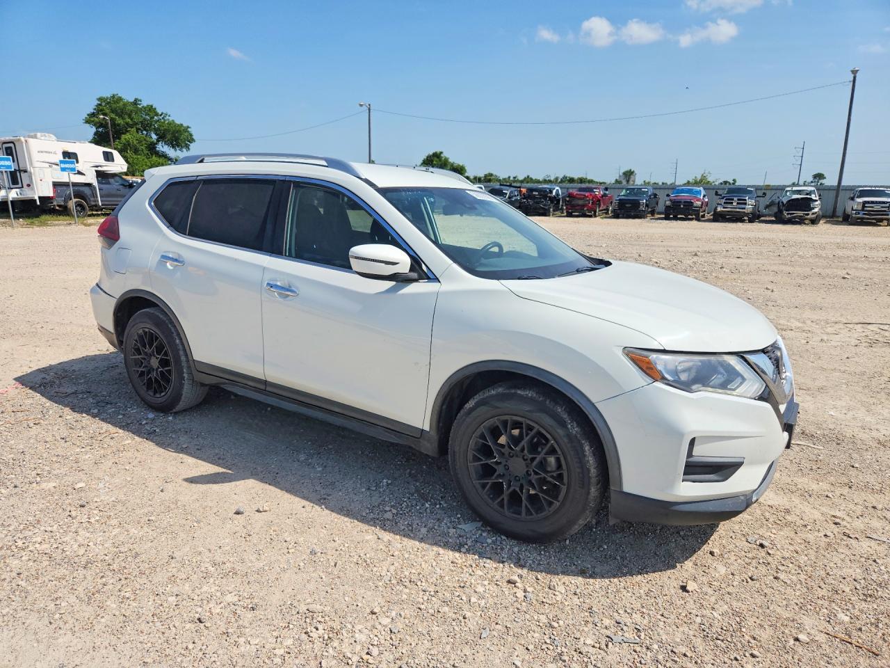 2019 Nissan Rogue Sv - zdjęcie 4